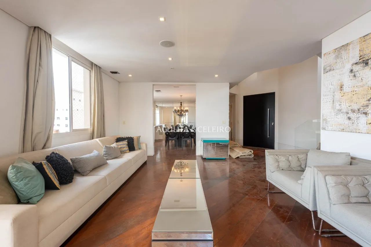 Apartamento duplex à venda no Jardim Paulista – 21621