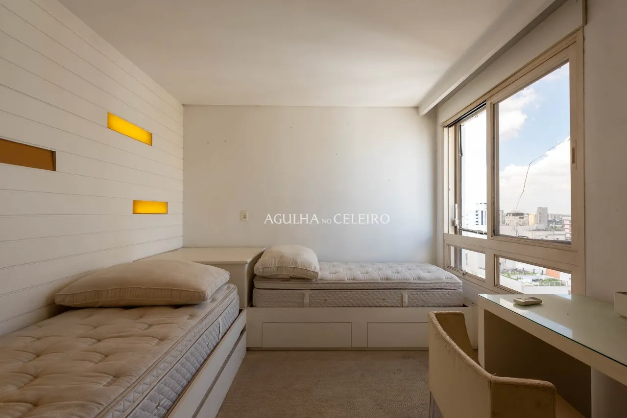 Apartamento duplex à venda no Jardim Paulista – 21621