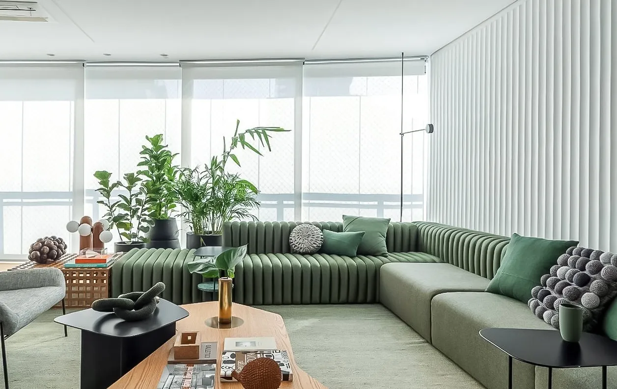 Apartamento com reforma assinada, três suítes, em prédio novinho e com lazer completo, no Itaim Bibi. – 21626