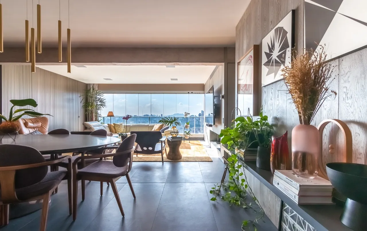 Viva nas alturas com muito conforte e elegância em apartamento mobiliado. – 21627