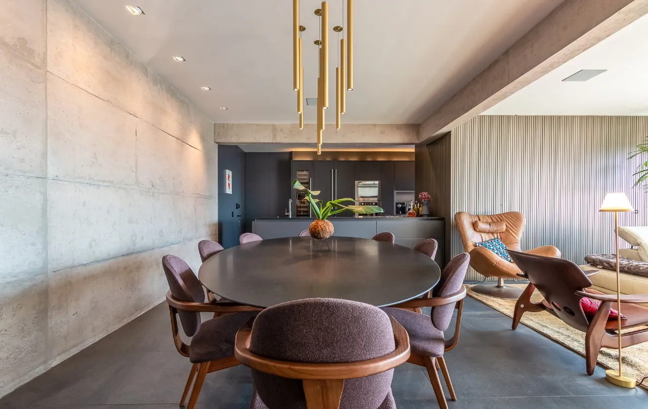 Viva nas alturas com muito conforte e elegância em apartamento mobiliado. – 21627