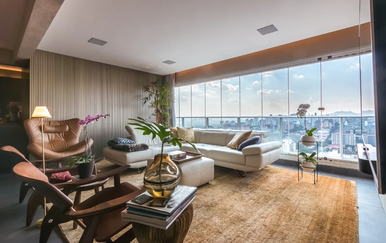 Viva nas alturas com muito conforte e elegância em apartamento mobiliado. – 21627