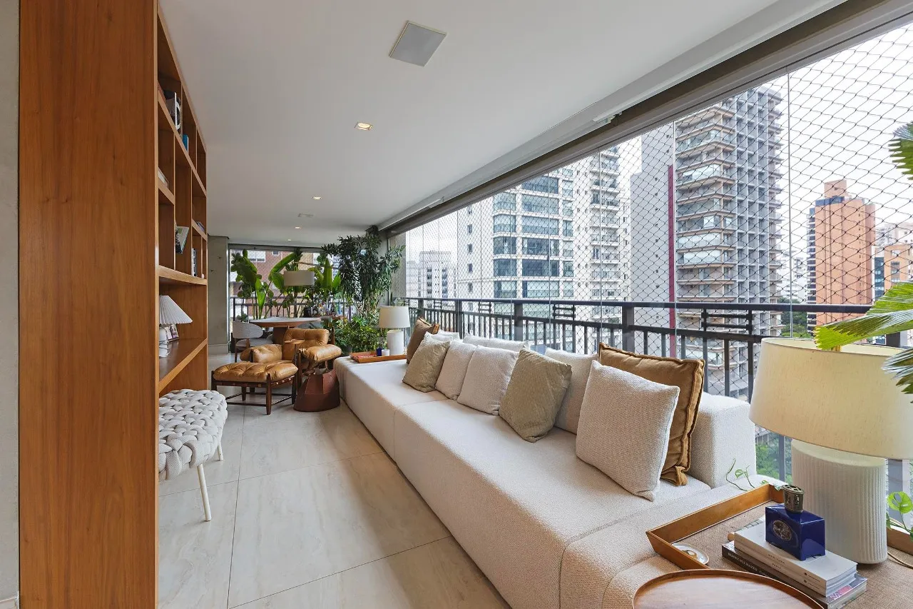 Apartamento mobiliado com lazer completo próximo ao Parque Ibirapuera. – 21653