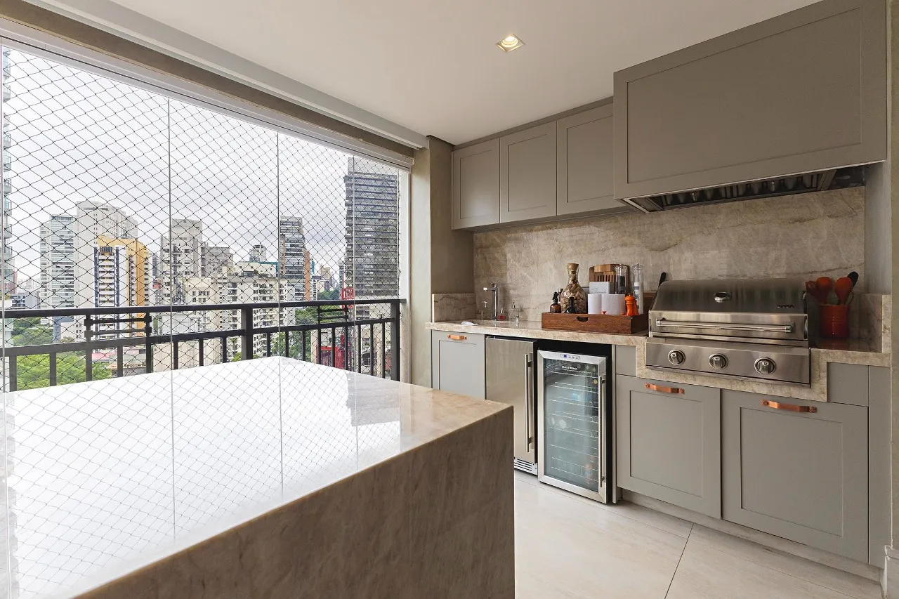 Apartamento mobiliado com lazer completo próximo ao Parque Ibirapuera. – 21653