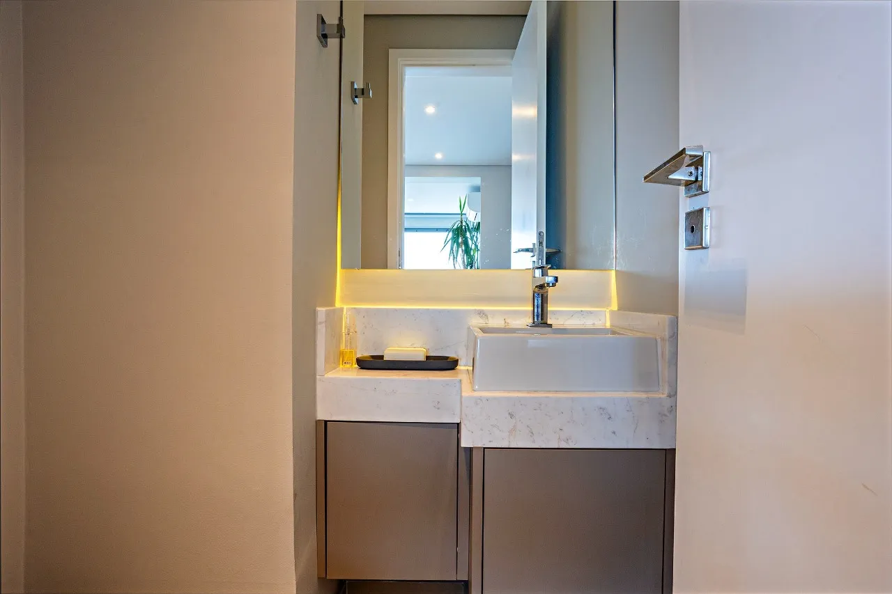 Apartamento mobiliado com vista para o skyline e marcenaria Kitchens – 21655