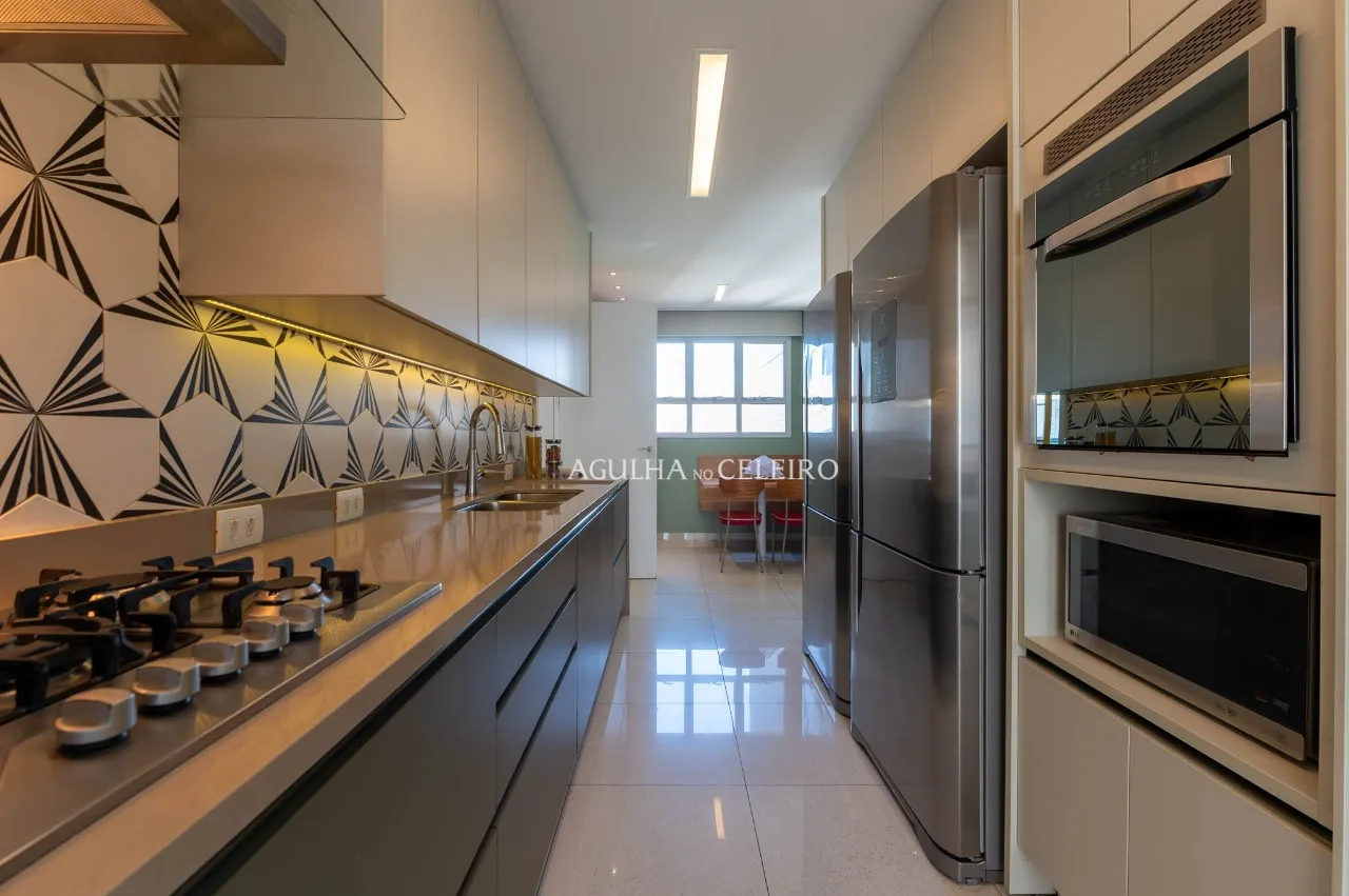 Apartamento em localização privilegiada do Baixo Pinheiros para venda. – 9613