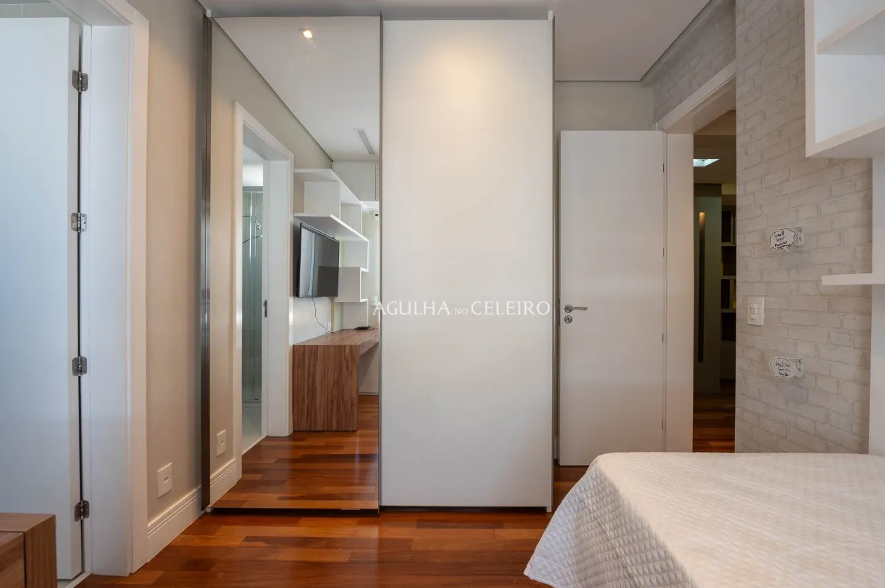 Apartamento em localização privilegiada do Baixo Pinheiros para venda. – 9613