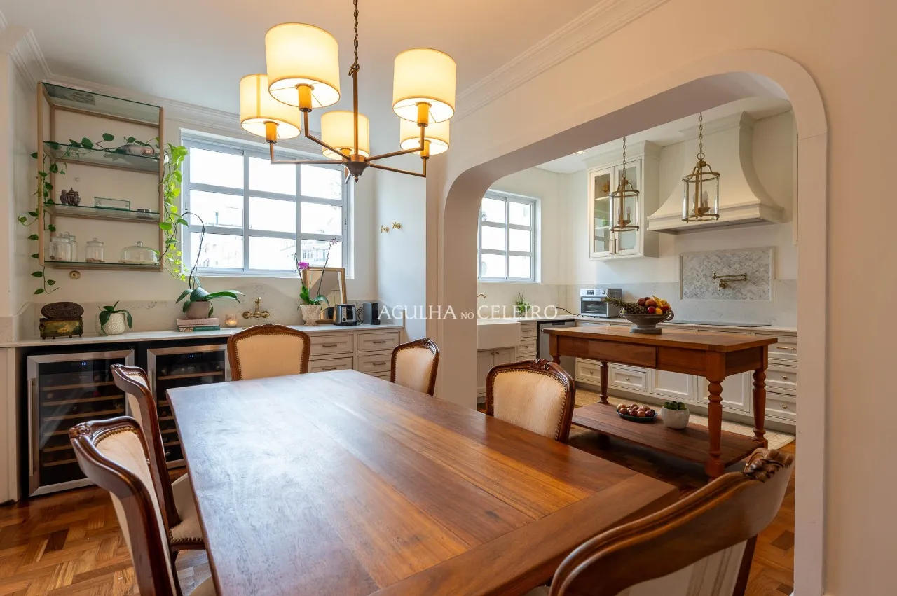 Apartamento reformado à venda no Jardim América – 9800