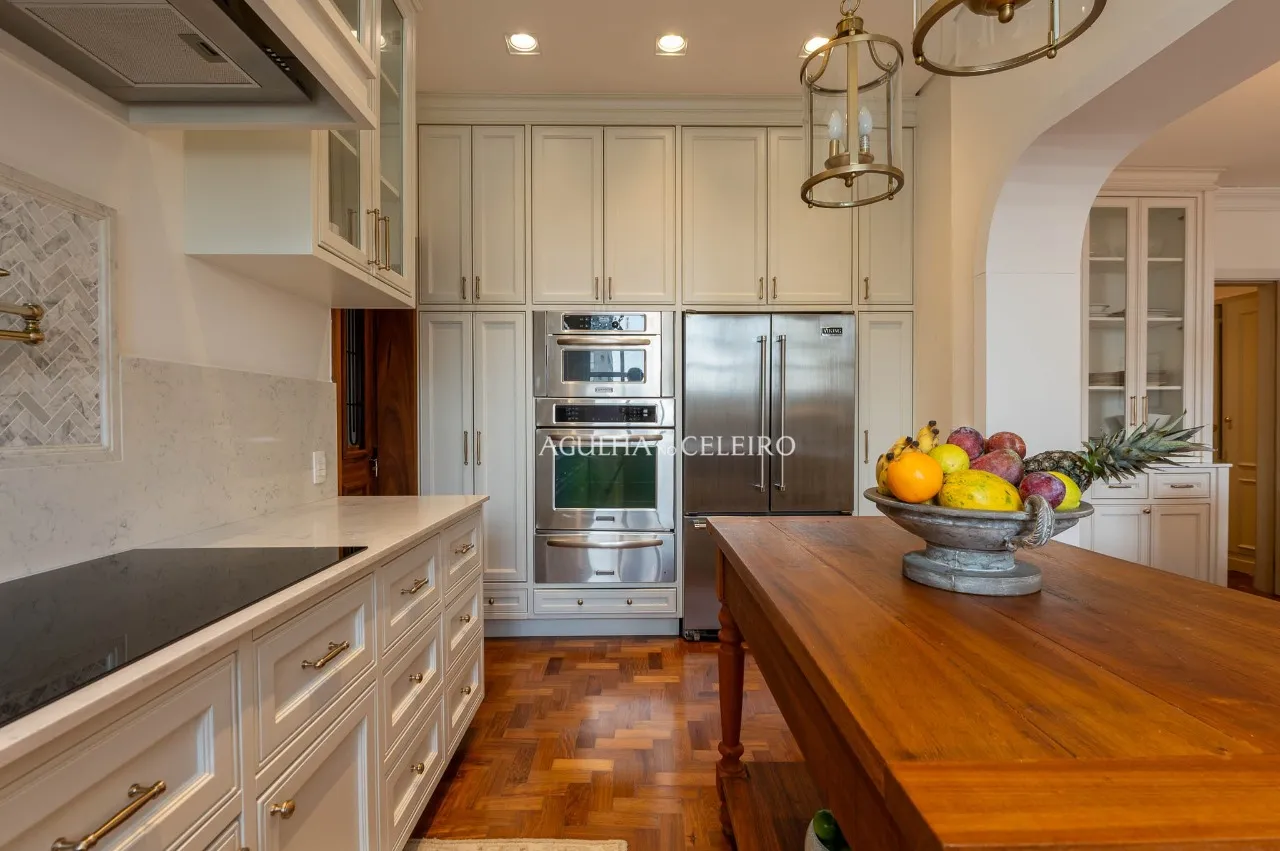 Apartamento reformado à venda no Jardim América – 9800