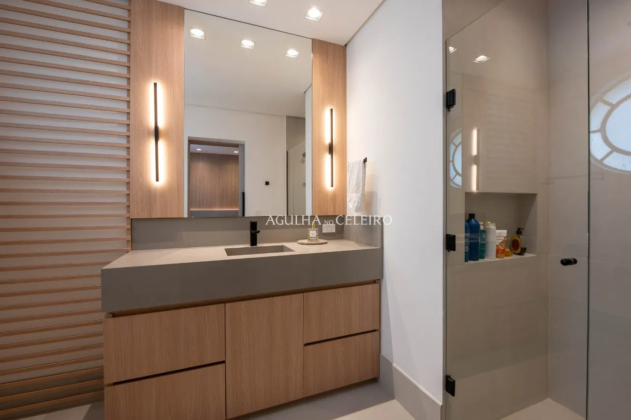 Apartamento reformado à venda no Jardim América – 9800