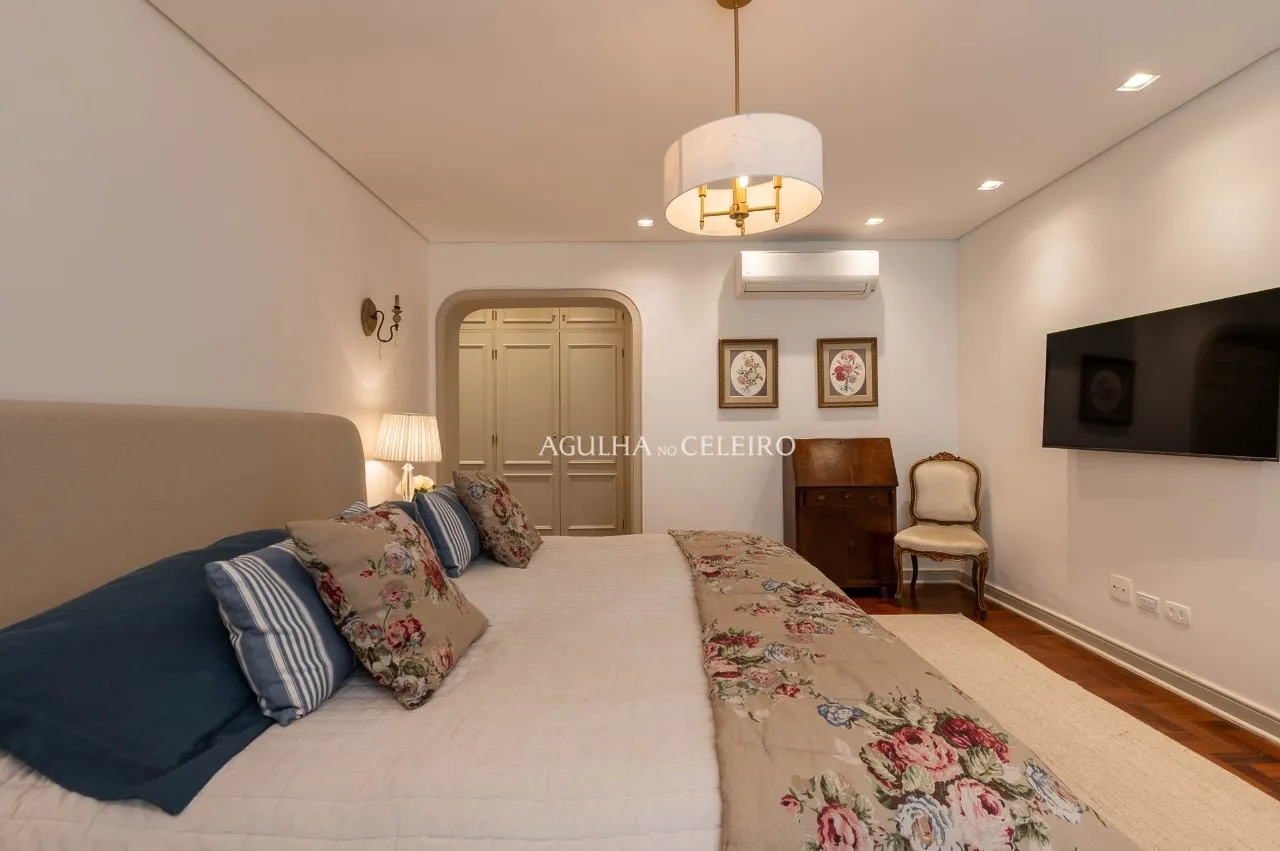 Apartamento reformado à venda no Jardim América – 9800