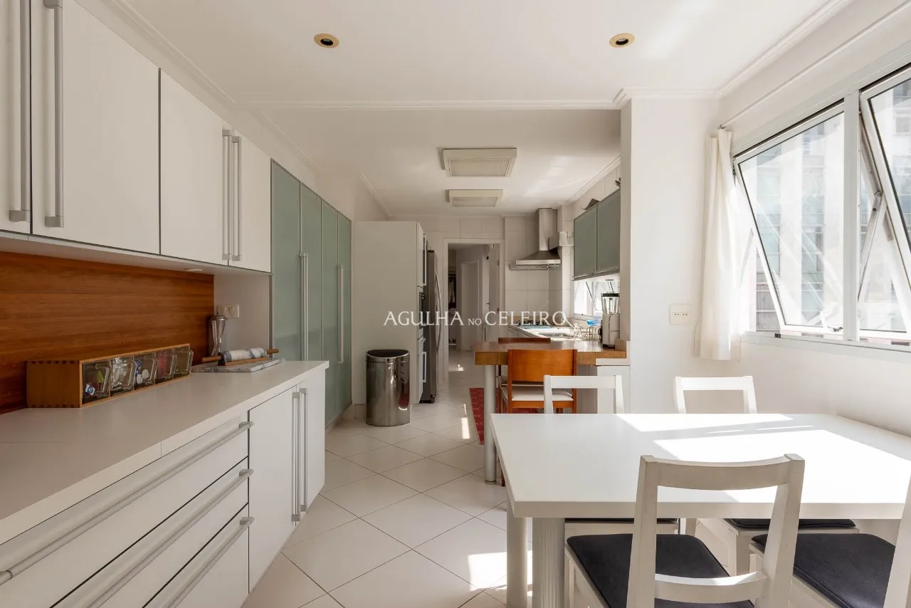 Apartamento à venda na rua mais desejada do Jardim América – AP2653