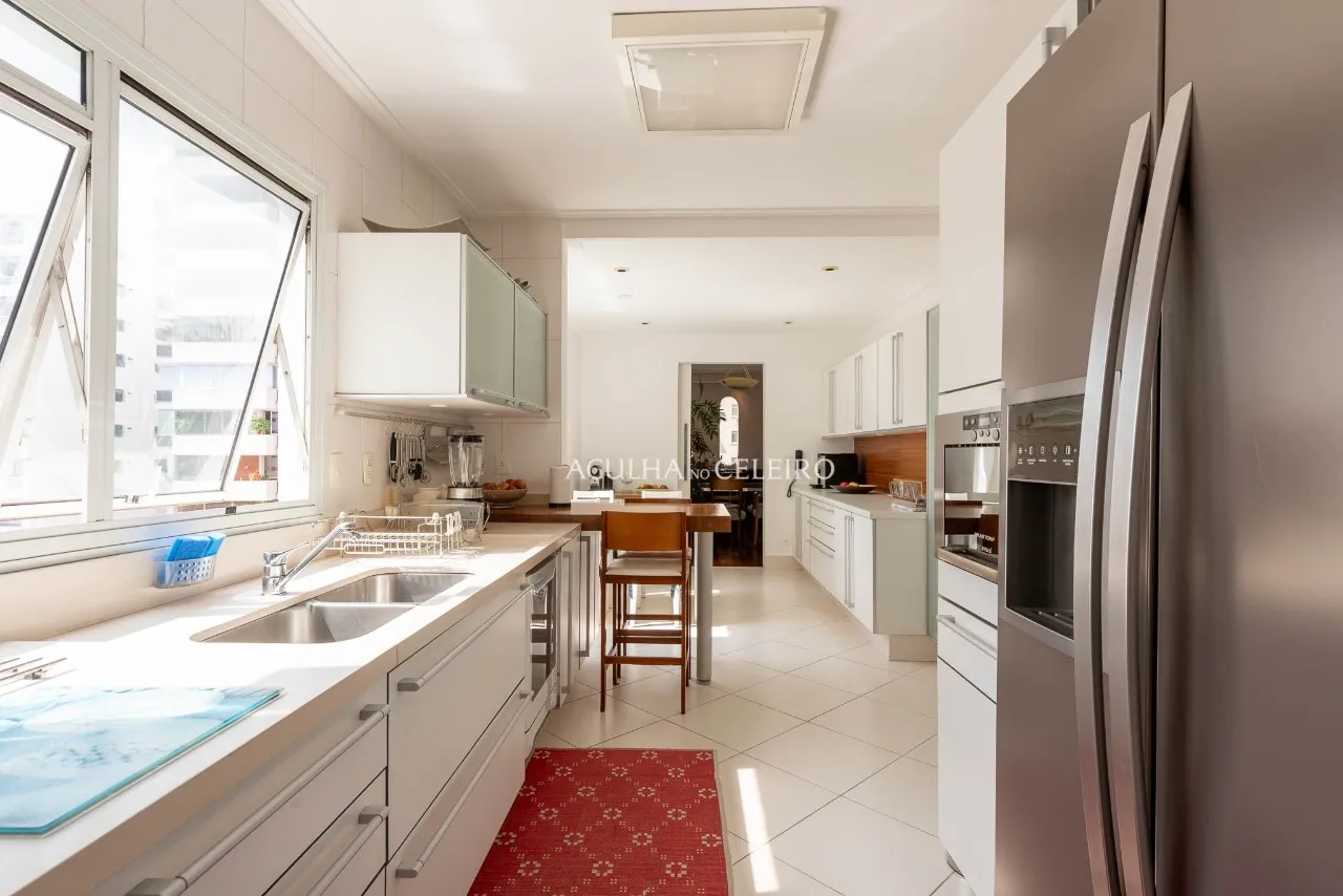 Apartamento à venda na rua mais desejada do Jardim América – AP2653