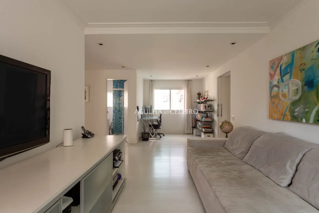 Apartamento à venda na rua mais desejada do Jardim América – AP2653