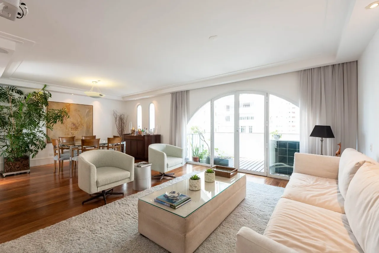 Apartamento à venda na rua mais desejada do Jardim América – AP2653