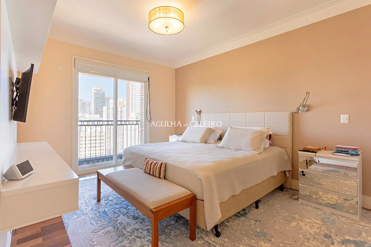 Belíssimo apartamento com vista para o Parque Ibirapuera. – AP4089 - _EOM0799