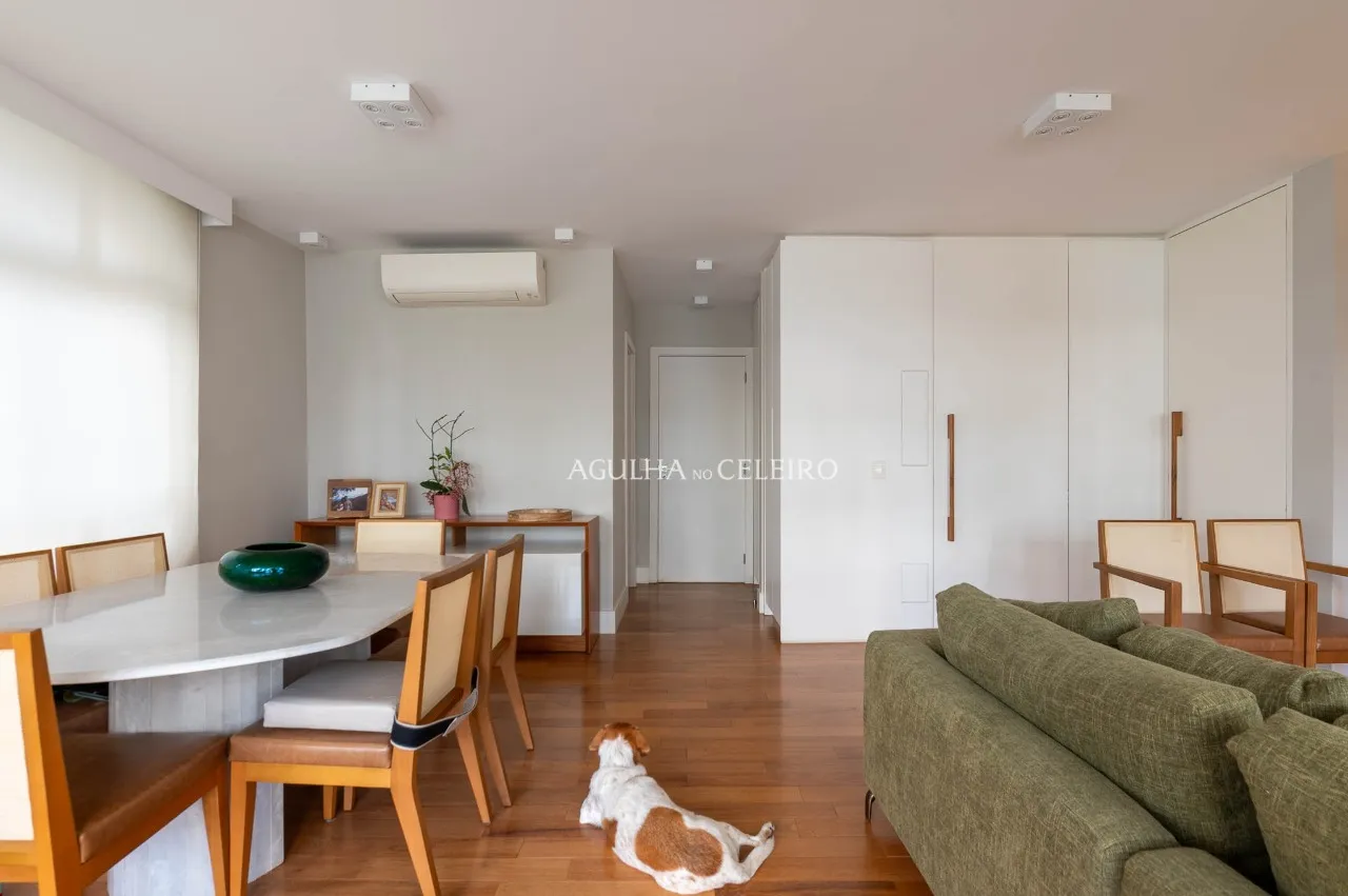 Apartamento reformado no Itaim. – AP5247