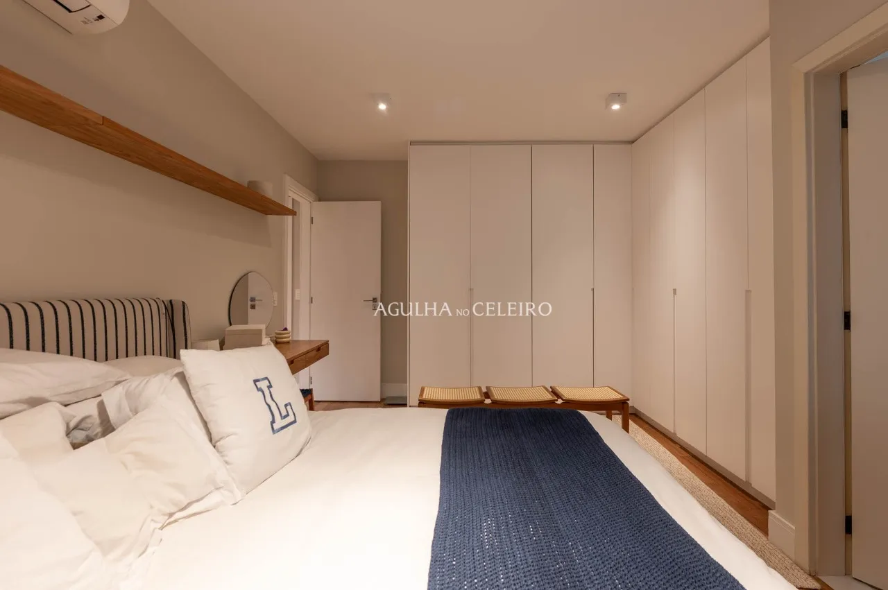 Apartamento reformado no Itaim. – AP5247