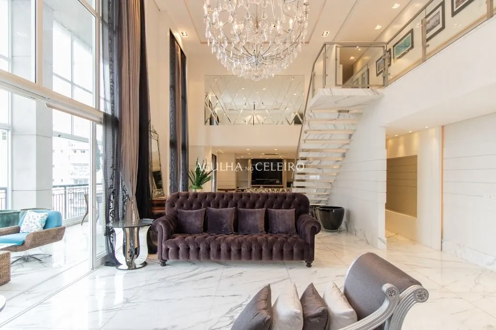 Apartamento Duplex joia rara na Vila Nova Conceição – AP7441