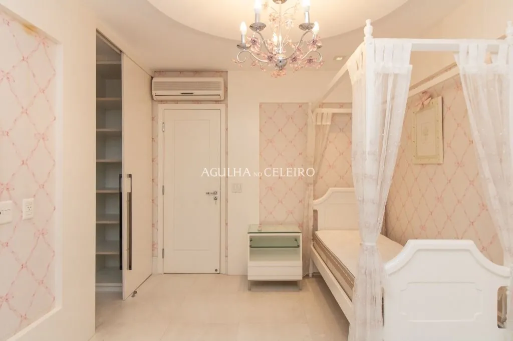 Apartamento Duplex joia rara na Vila Nova Conceição – AP7441