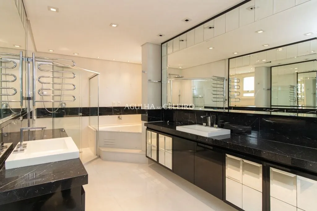 Apartamento Duplex joia rara na Vila Nova Conceição – AP7441