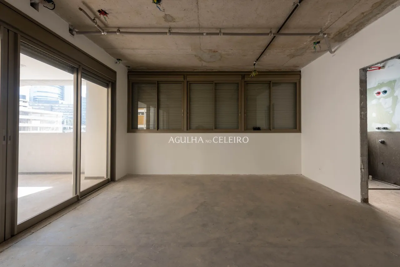 Apartamento à venda em prédio novo com lazer e 3 vagas na parte plana do Jardim América – AP7668