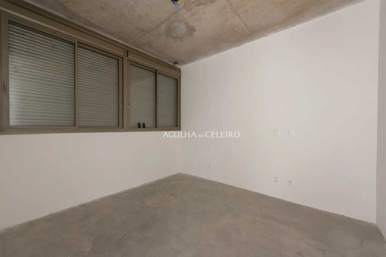 Apartamento à venda em prédio novo com lazer e 3 vagas na parte plana do Jardim América – AP7668