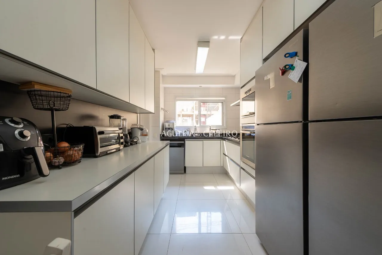 Apartamento com varanda gourmet em condomínio clube à venda no Campo Belo. – AP8358