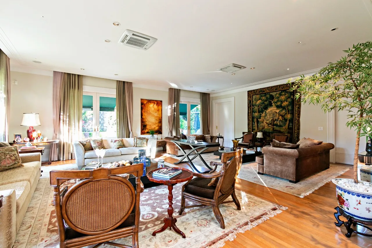 Casa imponente próxima ao Parque Ibirapuera – CA0367