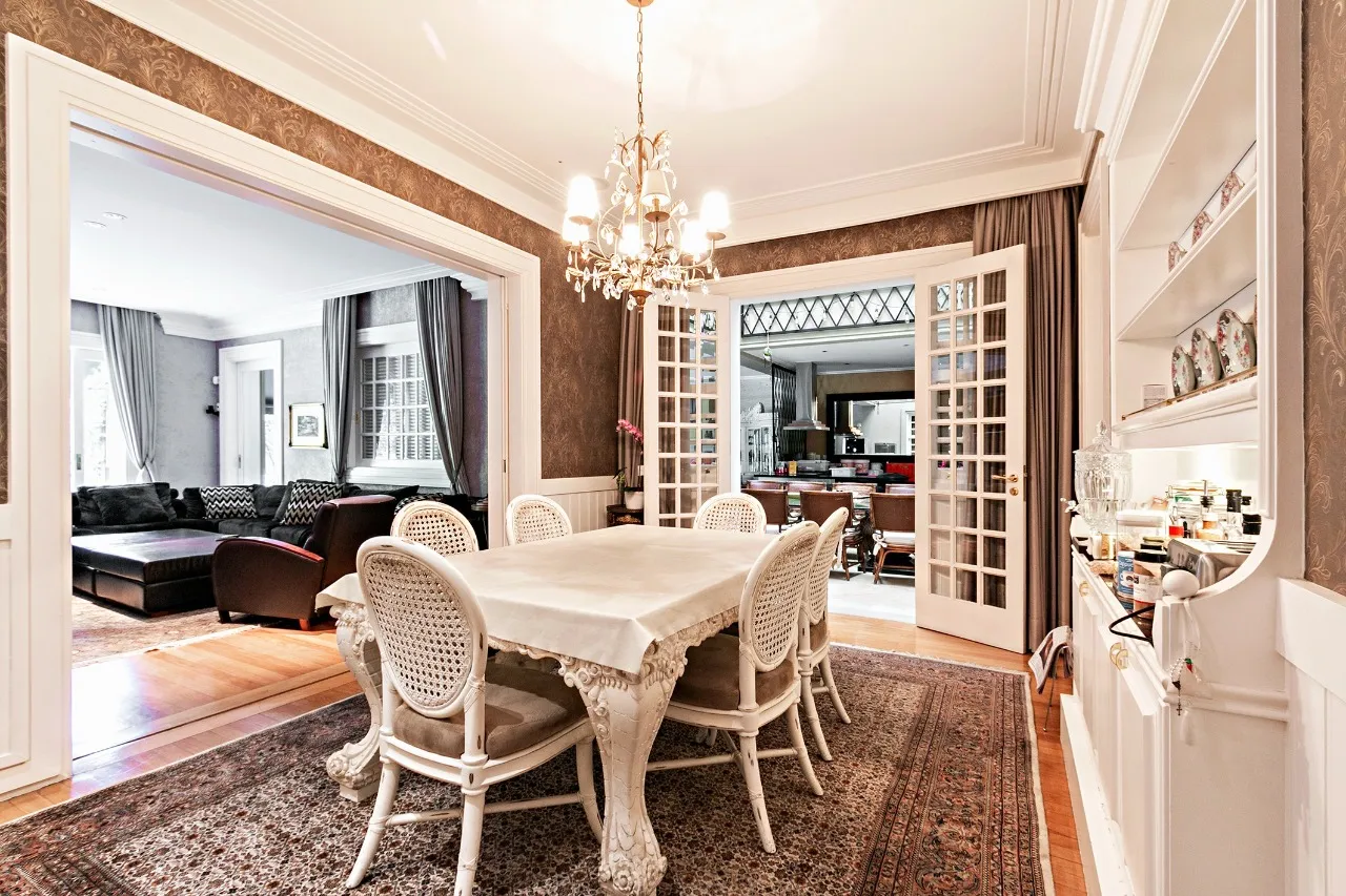 Casa imponente próxima ao Parque Ibirapuera – CA0367