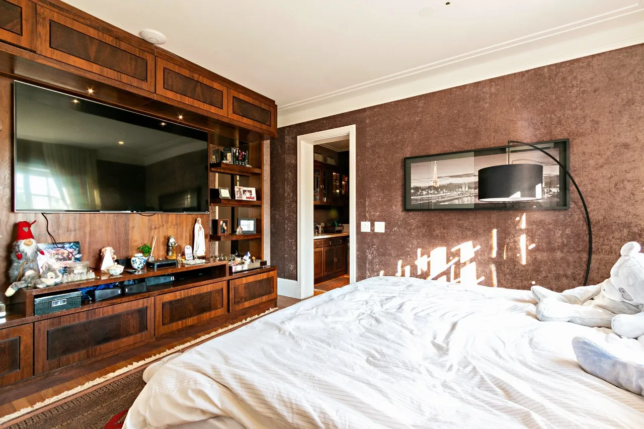 Casa imponente próxima ao Parque Ibirapuera – CA0367