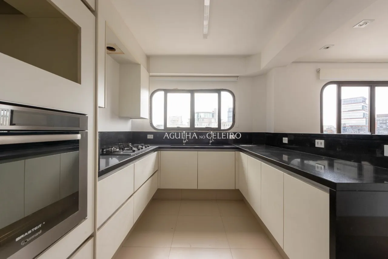 Cobertura à venda na Vila Nova Conceiçao com Vista Livre 360 graus – 16709