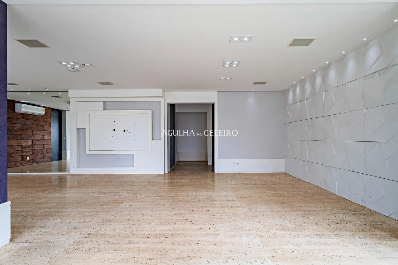 Apartamento maravilhoso para venda ou locação no Campo Belo. – 18375