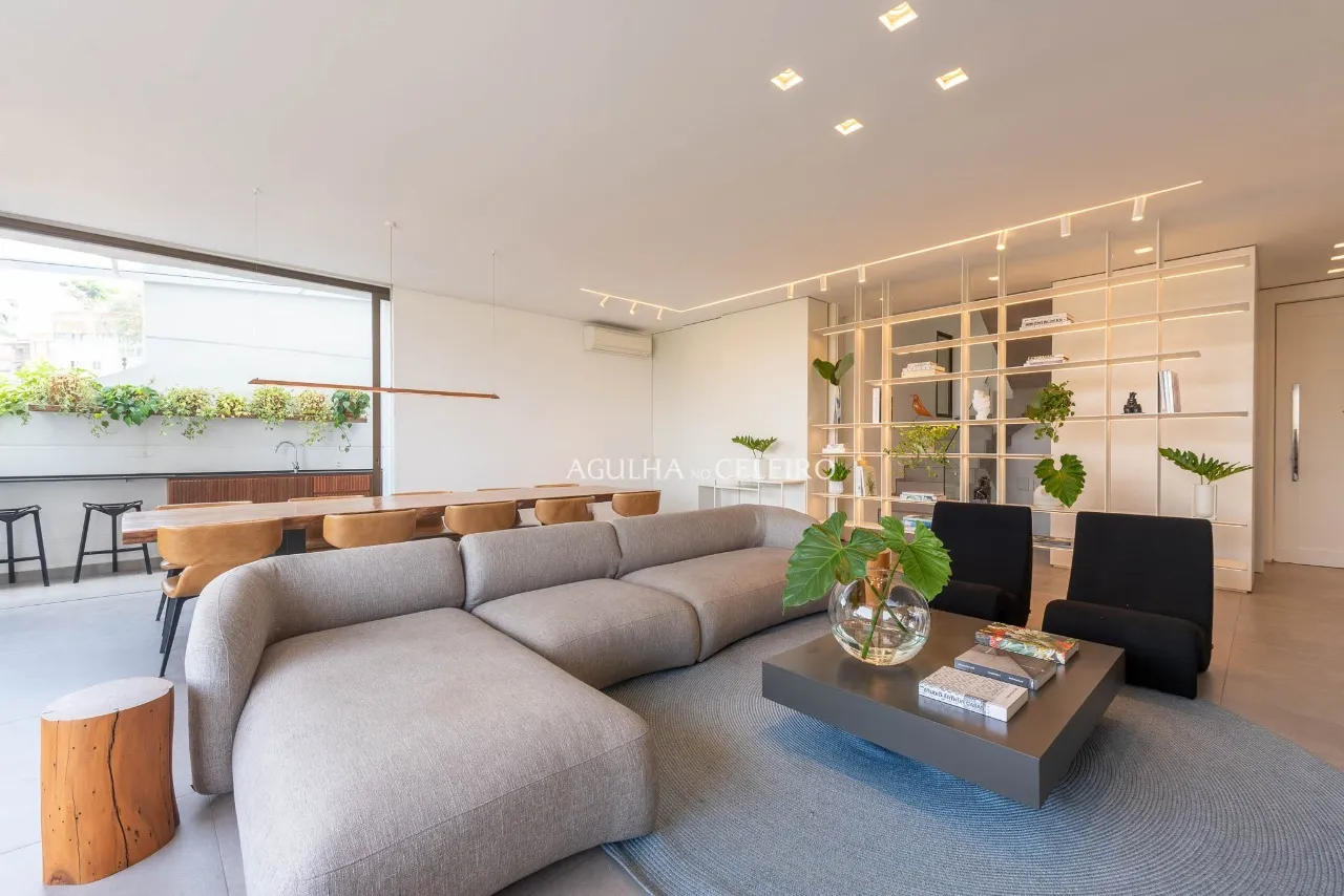 Casa em condomínio com vista linda no Cidade Jardim – 18905