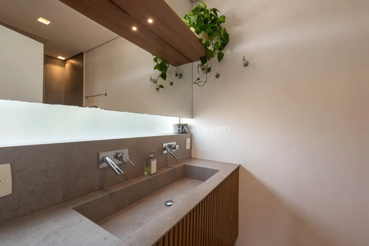 Casa em condomínio com vista linda no Cidade Jardim – 18905