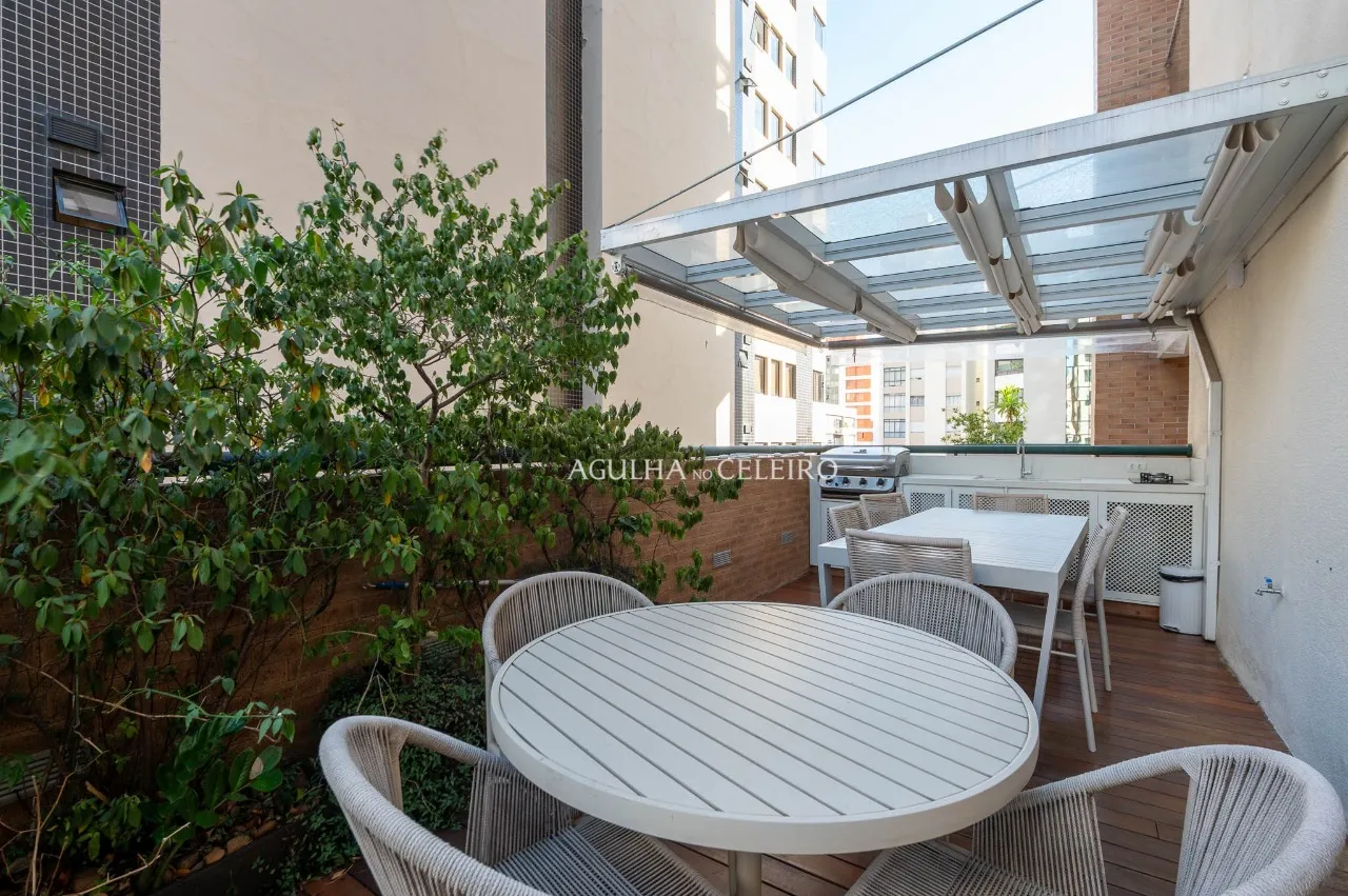 Apartamento amplo à venda em Pinheiros – 20312