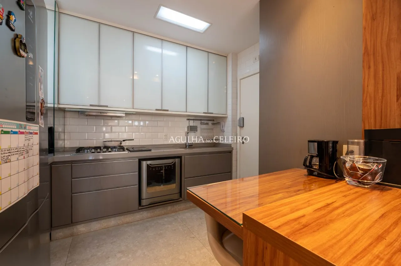 Apartamento amplo à venda em Pinheiros – 20312