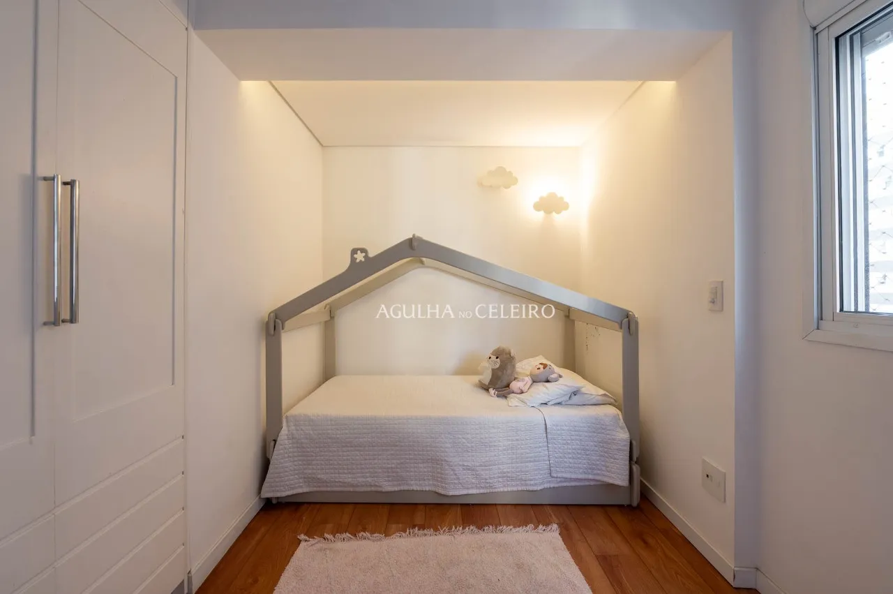 Apartamento amplo à venda em Pinheiros – 20312