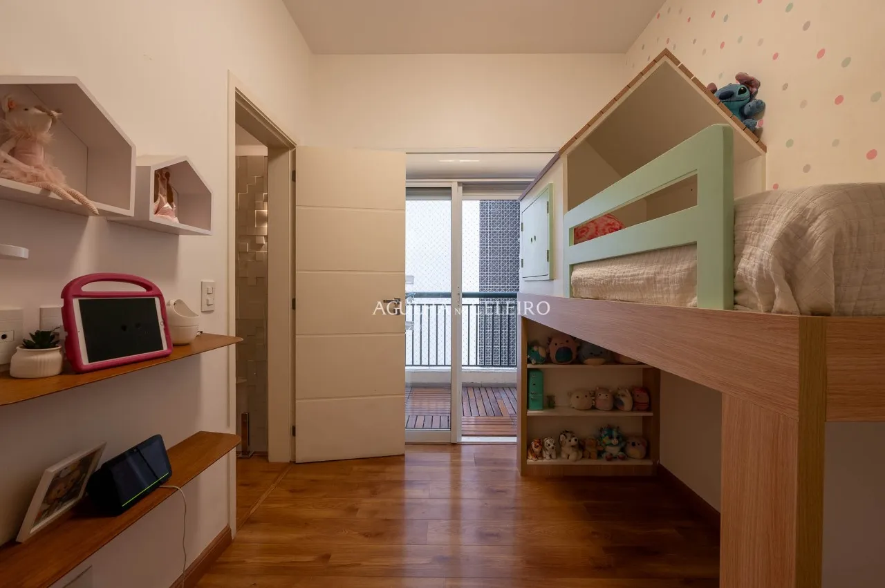 Apartamento amplo à venda em Pinheiros – 20312