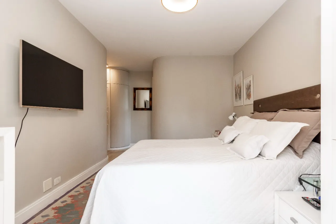 Apartamento muito bem localizado à venda em Moema – 20506