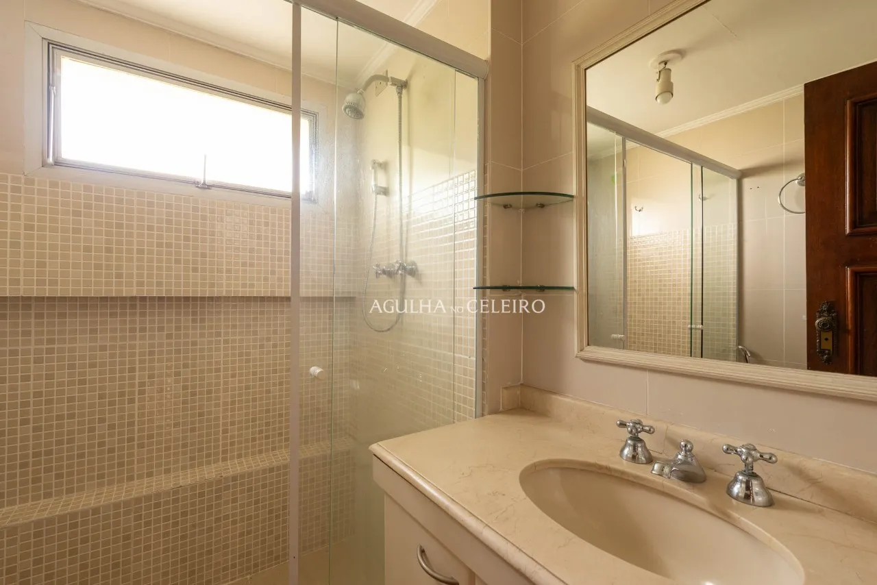 Vila Nova Conceição, a passos do Ibirapuera: espaço, luz e potencial para transformar – 20783