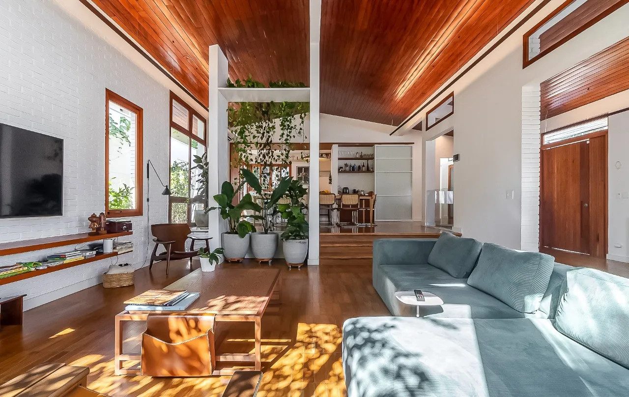 Casa deliciosa com uma reforma recente e alto astral, perfeita para relaxar em Alto de Pinheiros. – 21317