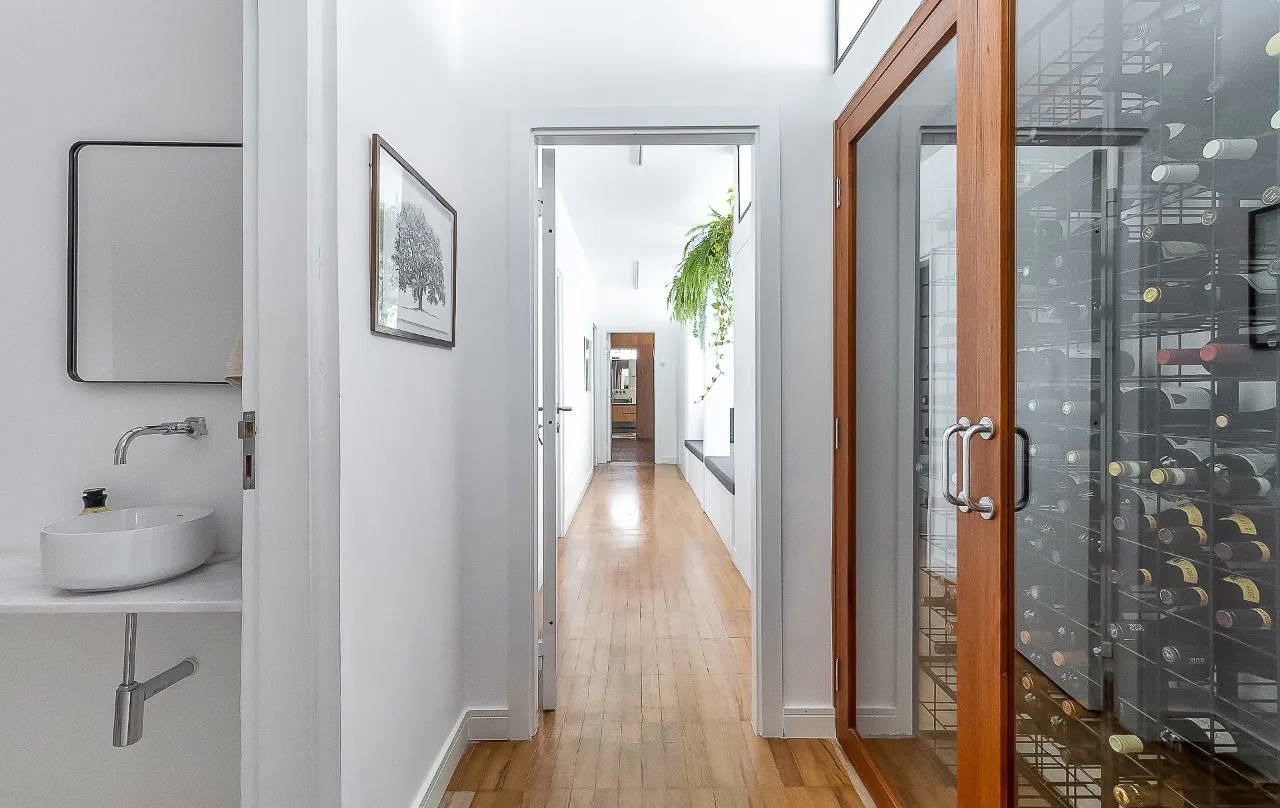 Casa deliciosa com uma reforma recente e alto astral, perfeita para relaxar em Alto de Pinheiros. – 21317