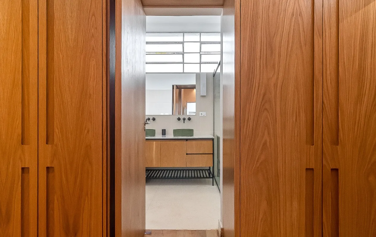 Casa deliciosa com uma reforma recente e alto astral, perfeita para relaxar em Alto de Pinheiros. – 21317