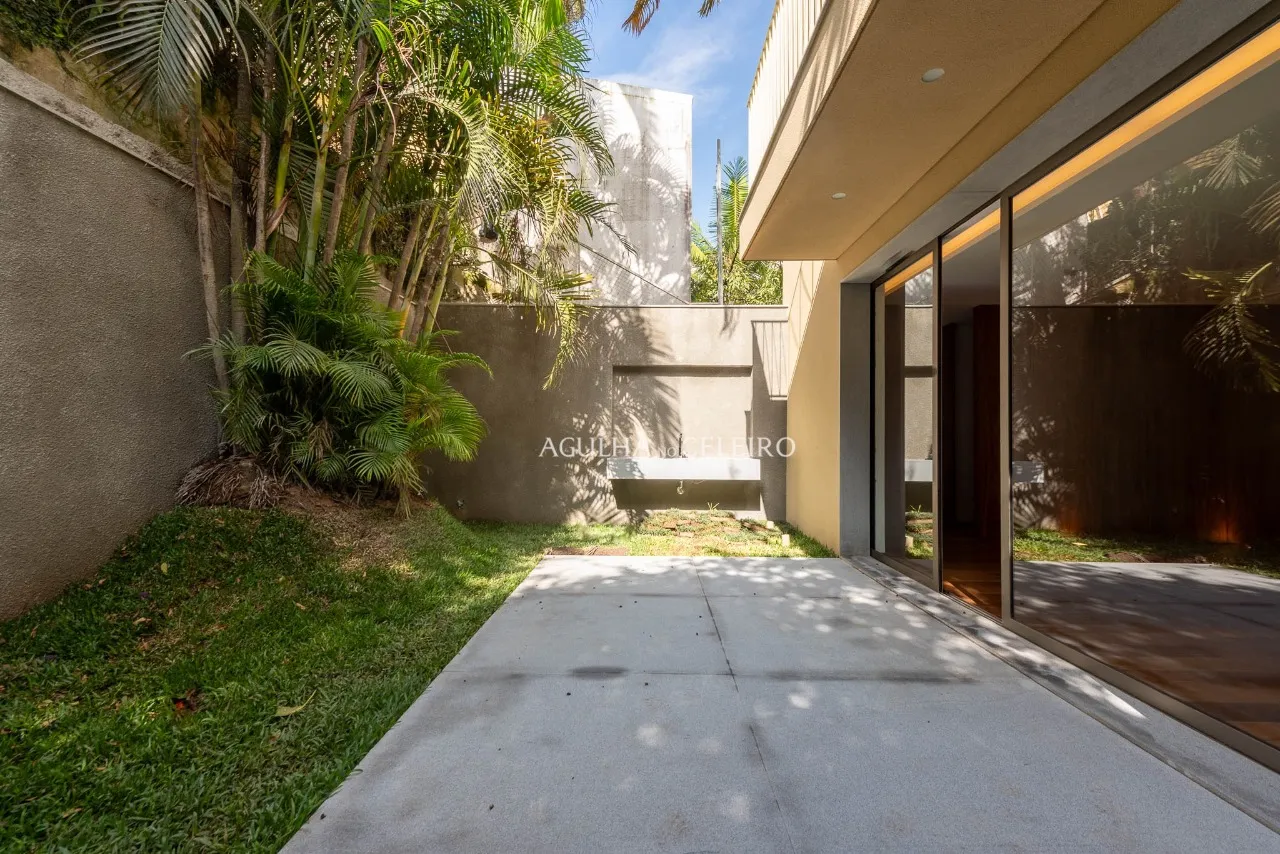 Arquitetura assinada e casa nunca habitada no miolo mais procurado do Jardim Paulistano! – 21492