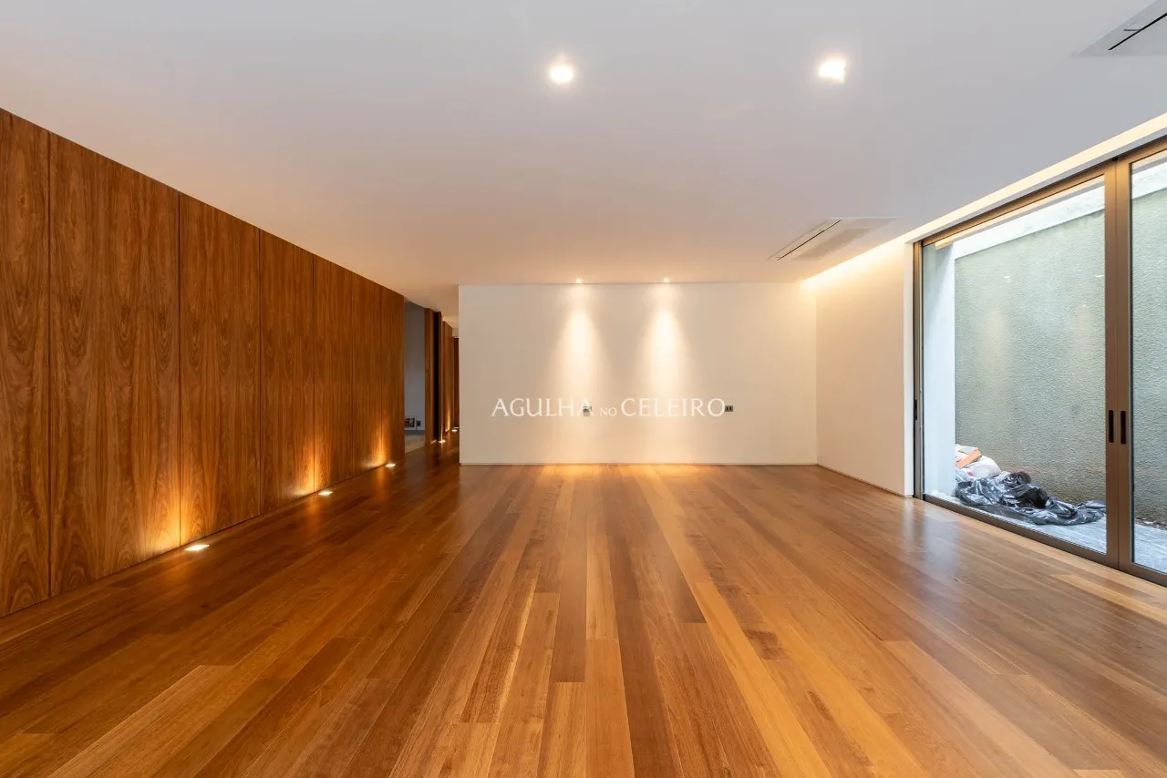 Arquitetura assinada e casa nunca habitada no miolo mais procurado do Jardim Paulistano! – 21492