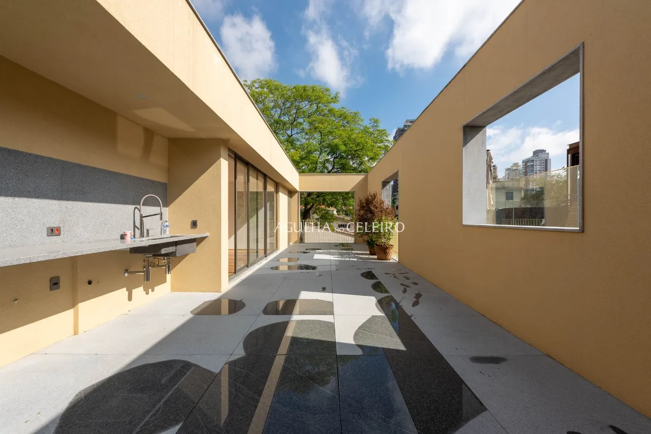 Arquitetura assinada e casa nunca habitada no miolo mais procurado do Jardim Paulistano! – 21492