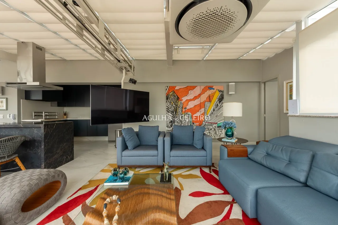 Apartamento amplo com 3 vagas no Alto de Pinheiros – 21518