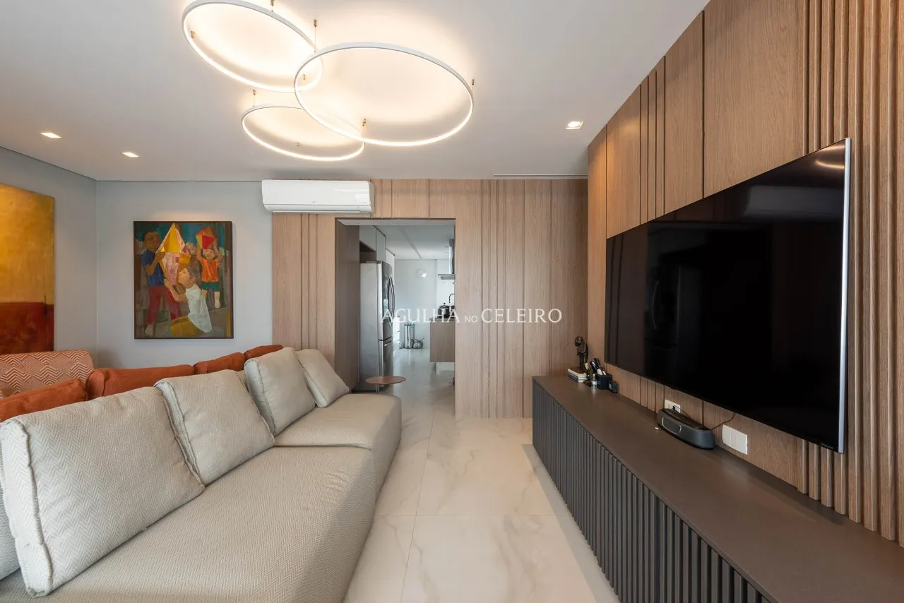 Apartamento amplo com 3 vagas no Alto de Pinheiros – 21518