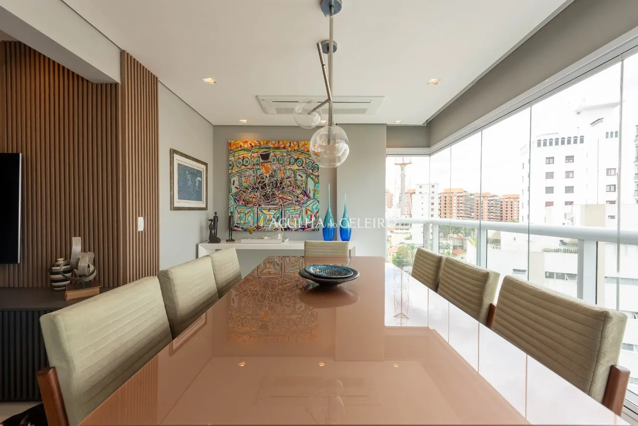 Apartamento amplo com 3 vagas no Alto de Pinheiros – 21518